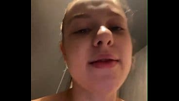 Extreme Squirting in the gym