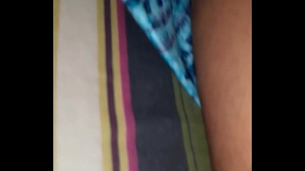 Finally I saw my step sis juicy pussy when he s.