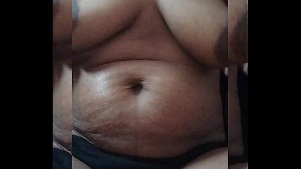 Desi wife showing boob